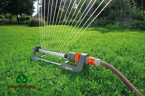 Fan sprayer for irrigation