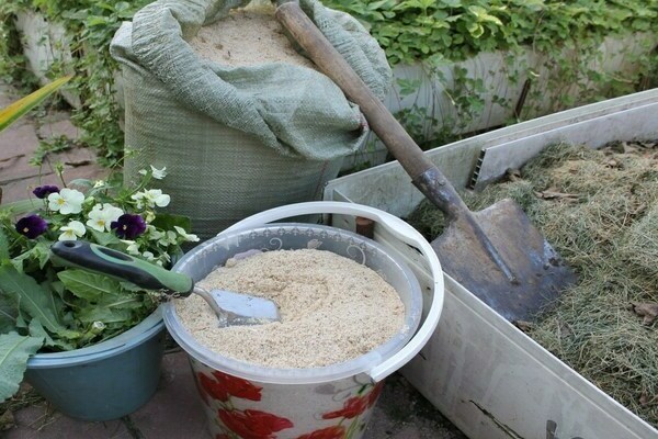 sawdust for the garden