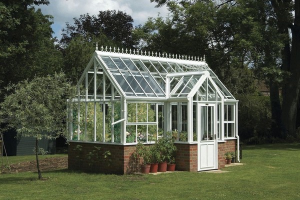 greenhouse in english